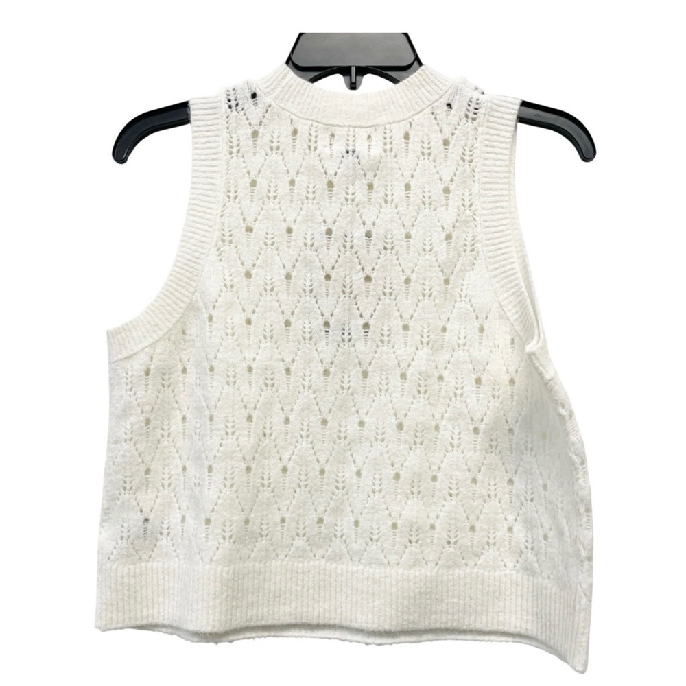 NWT Universal Thread Cream Pointelle Knit Sweater Vest Top Lightweight - Picture 4 of 6